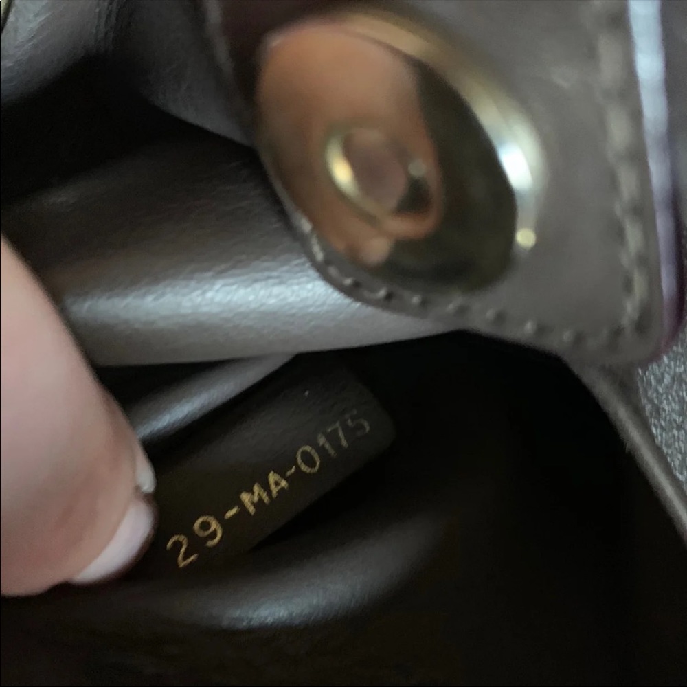 Dior Diorissimo Pebble Leather Rose Poudre - Picture 4 of 16